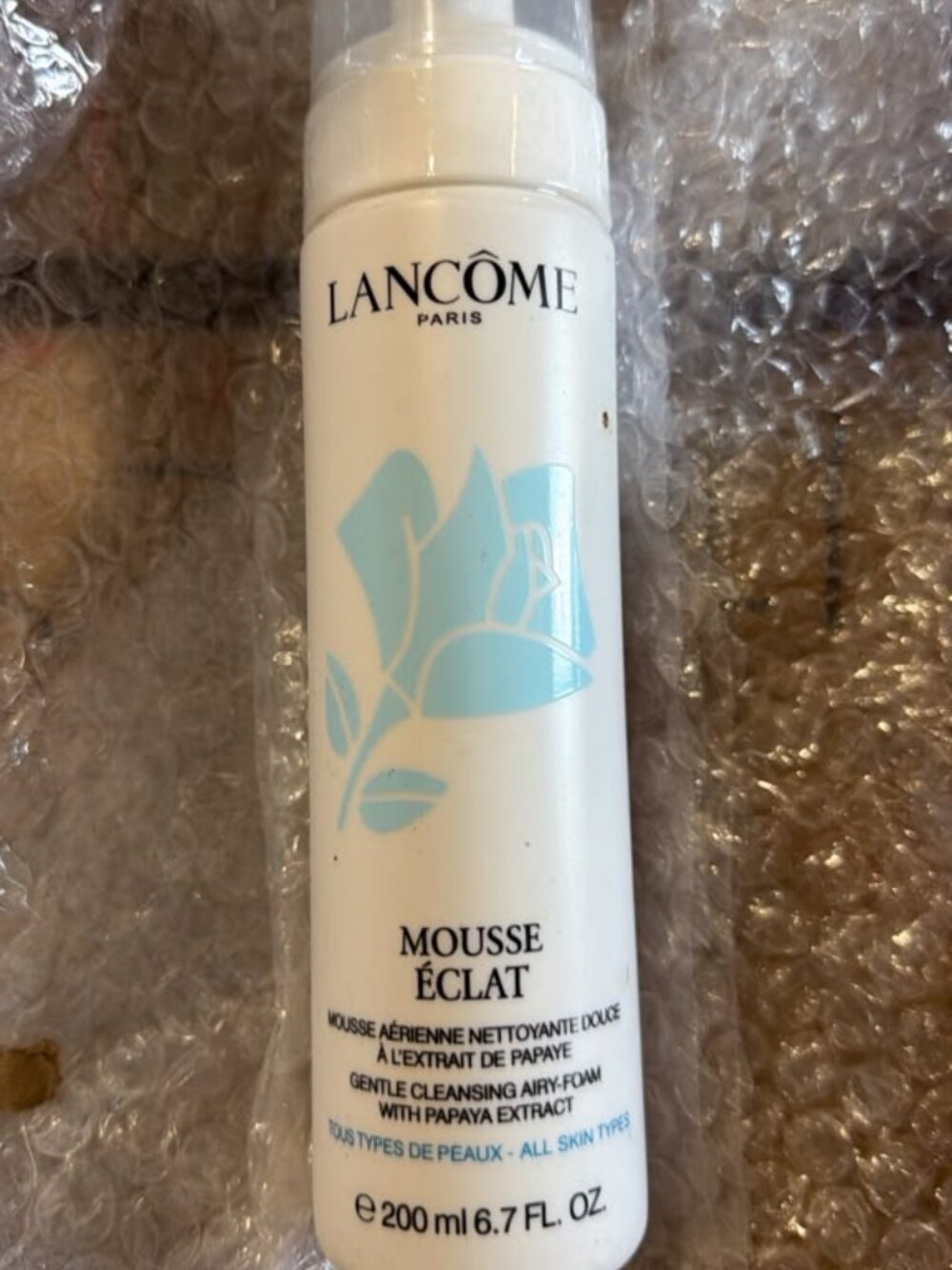 LANCÔME Mousse Éclat Gentle Cleansing Airy-Foam – 200ml / 6.7 FL OZ
